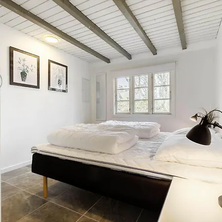 Semesterbostad 8828-glesborg-enebaervej-3 *