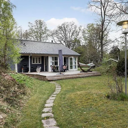 8828-glesborg-enebaervej-3 Hébergement de vacances Glesborg