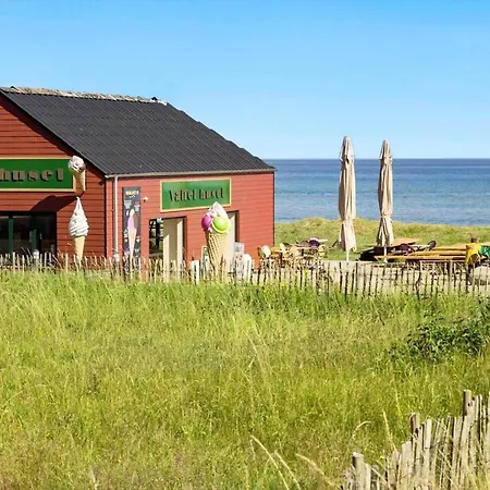 8828-glesborg-enebaervej-3 * Glesborg